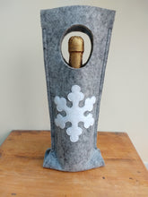 Load image into Gallery viewer, Christmas Felt Wine Carrier